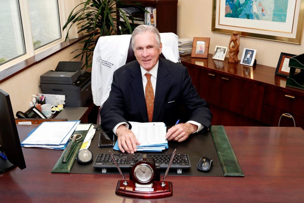 Dr. Alexander G. Carden, internal medicine and infectious disease physician in West Palm Beach