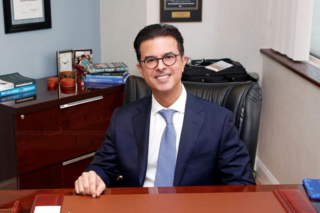 Dr. Kleper de Almeida, board-certified infectious disease physician in Palm Beach County